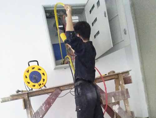 電控柜在安裝電氣接線時(shí)有哪些要求？